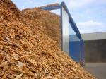 Sàn Trượt Tự Đổ Gắn Container Vận Chuyển Wood Chips Dăm Gỗ